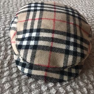 Burberry gorgeous hat